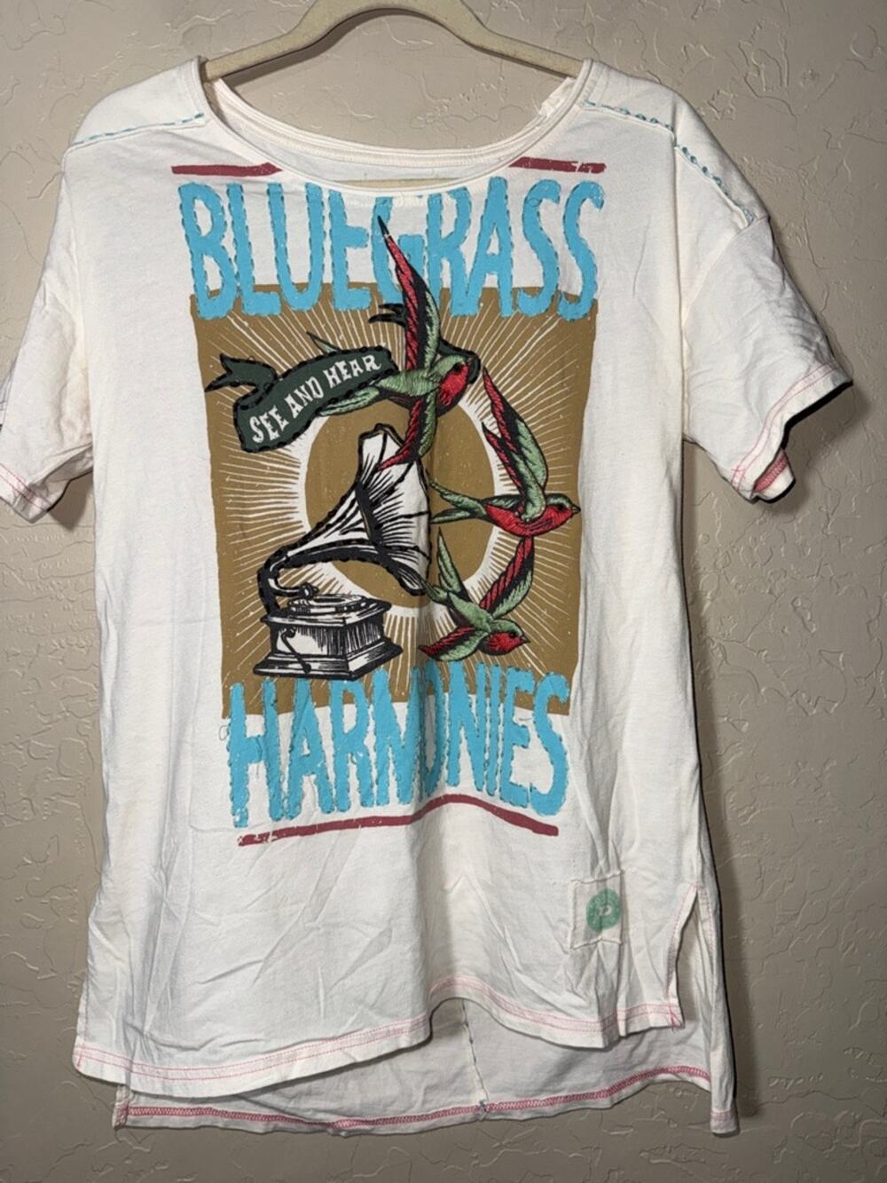 Double D ranch embroidered birds bluegrass harmonies 100% cotton t shirt size M
